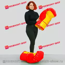 Красно-желтые боксерские перчатки