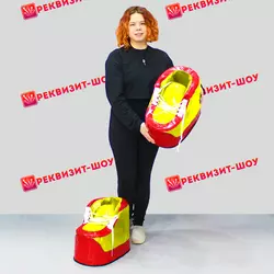 Большие яркие кеды